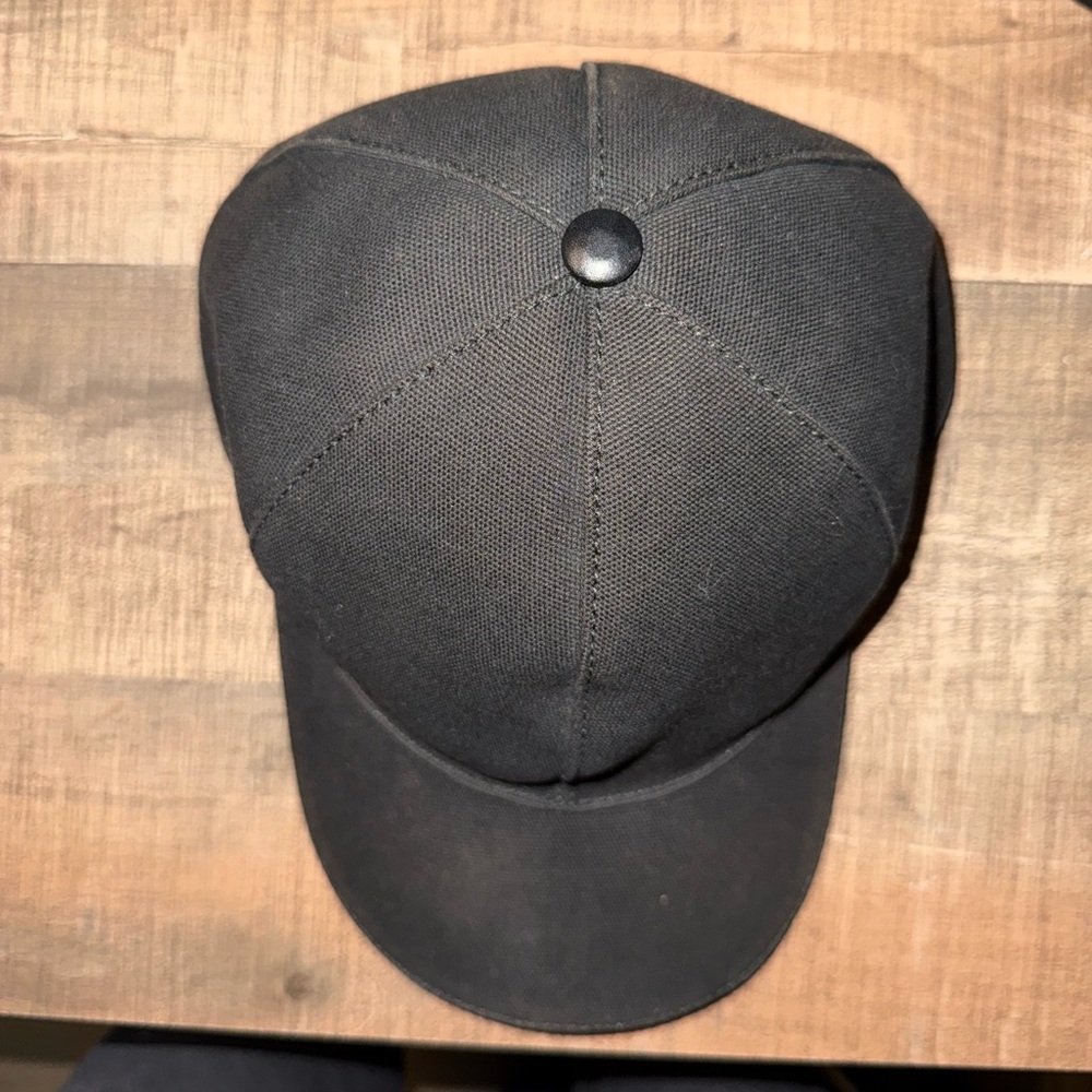 Gucci Interlocking G Logo Web Black Baseball Hat - Picture 4 of 6